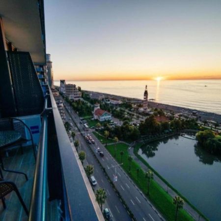 Aparthotel Sea View Orbi City Batumi Exteriér fotografie
